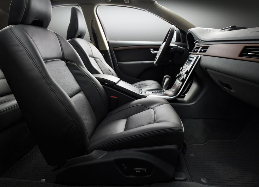  Volvo S80 2009 года  (фото 15 из 76)